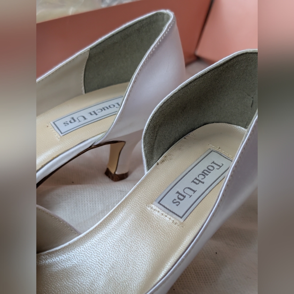 Bridal Satin Shoes | 8.5 | Touch Ups Women's 2" Tia Pump Rhinestone - Picture 3 of 12